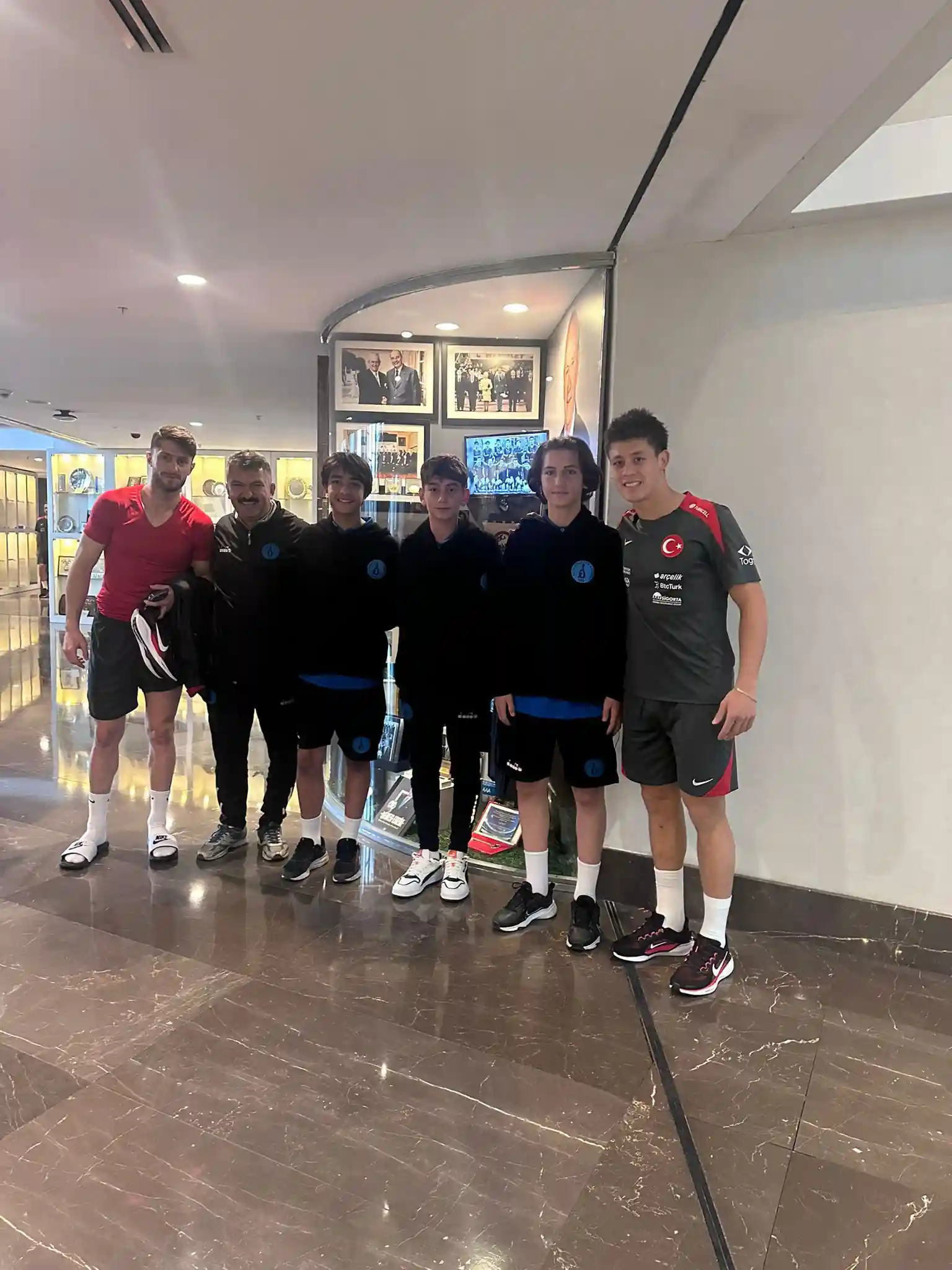 Kütahyalı Gençler A Milli Takım Antrenmanını Izledi 4