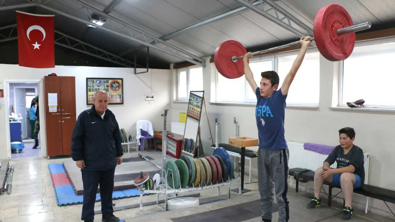Kütahyalı Halter Antrenörü Hilmi Pekünlü Vefat Etti5
