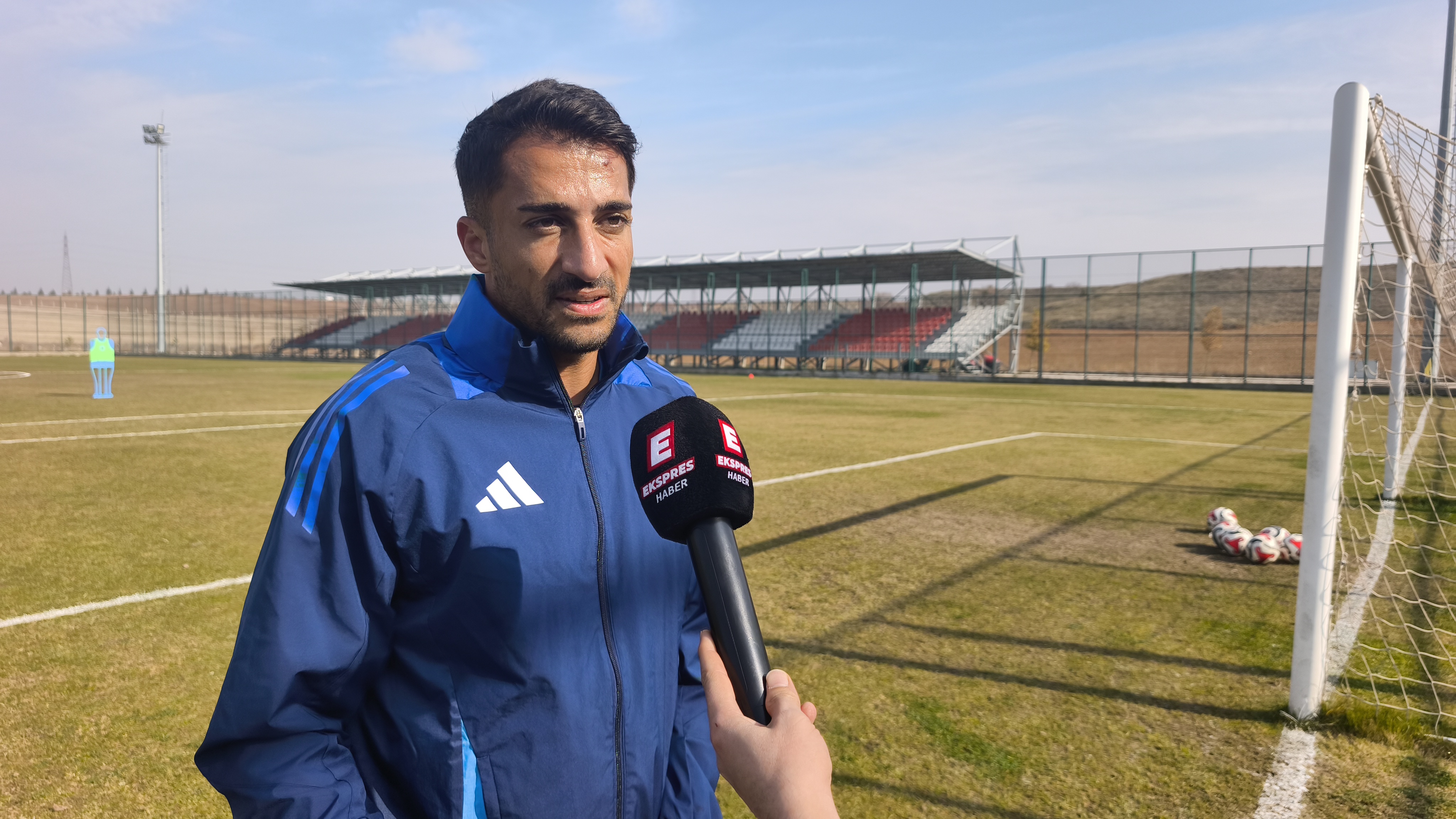 Kütahyasporlu Futbolculardan Taraftara Çağrı (2)