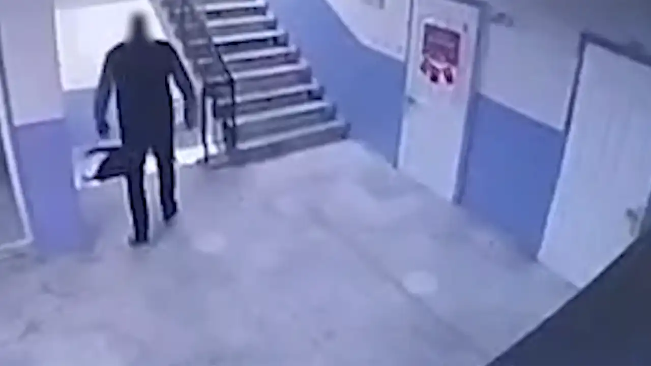 Manisa’da Otizmli Öğrenciyi Ittiği Iddia Edilen Okul Müdürüne Soruşturma1