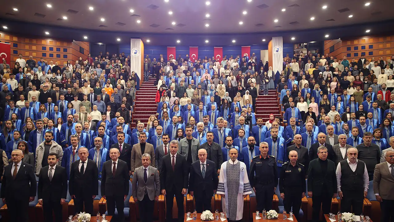 Pamukkale Üniversitesi'nin Akademik Yıl Açılış Töreni Yapıldı 1