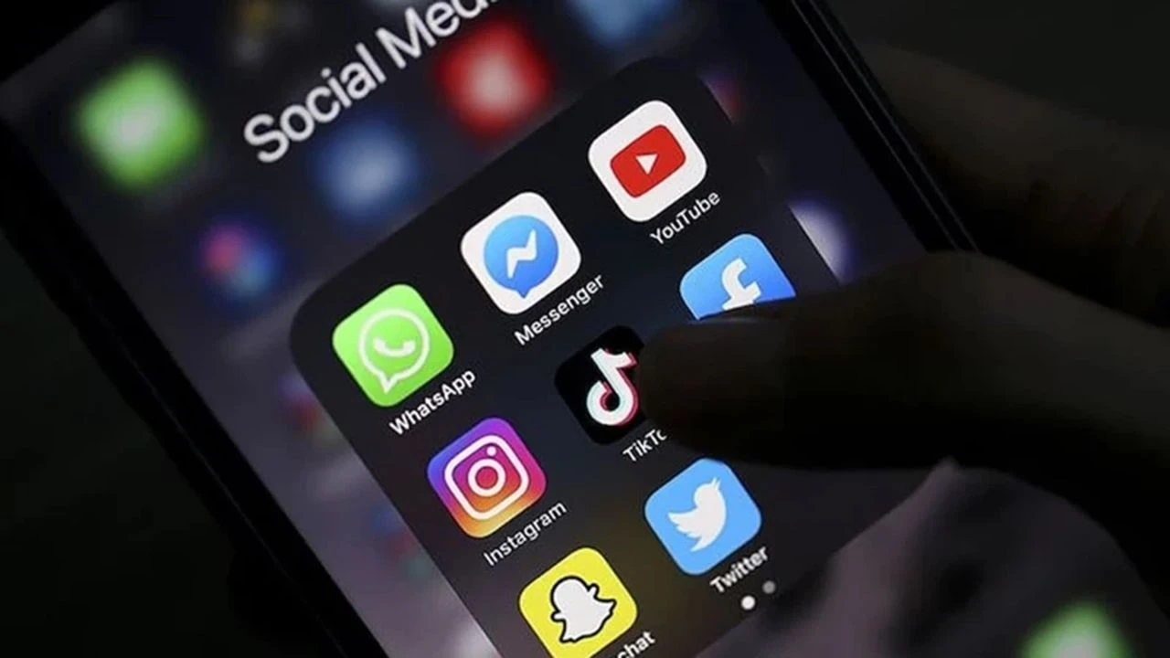 Sosyal Medyaya Yaş Sınırı Geliyor! Resmi Açıklama Geldi-2