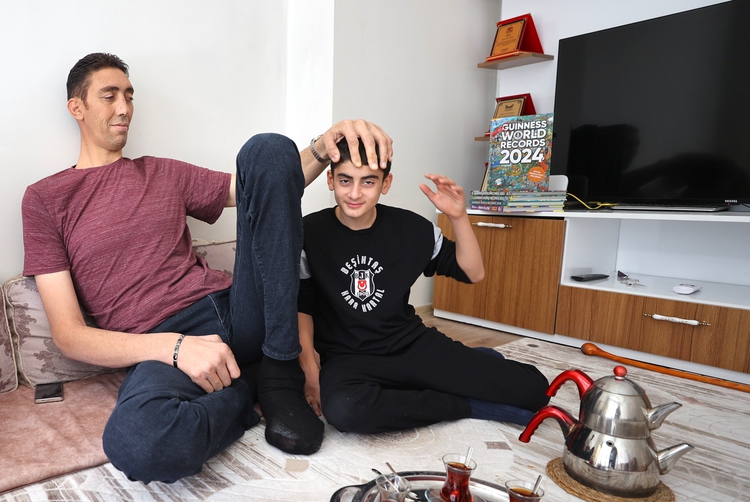 Sultan Kösen’in Hayatı İngiltere’de Belgesel Oluyor2