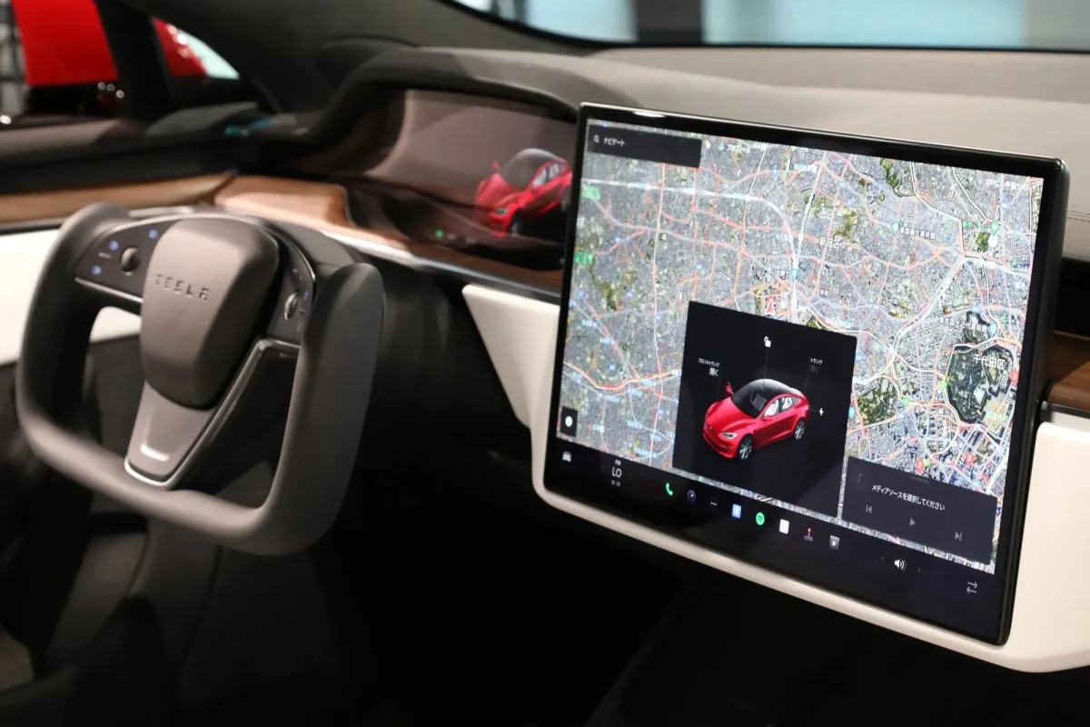 Tesla Araçlarına Apple Carplay Desteği Getiriyor1