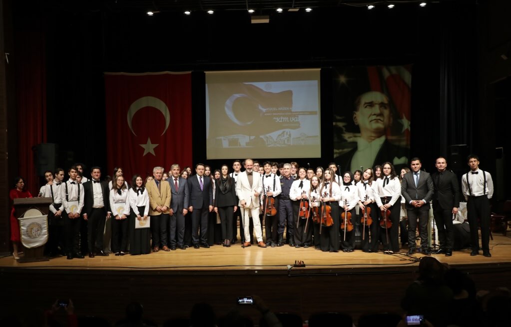 Kütahya’da “Kim Var?” temalı sanat etkinliği yapıldı 5