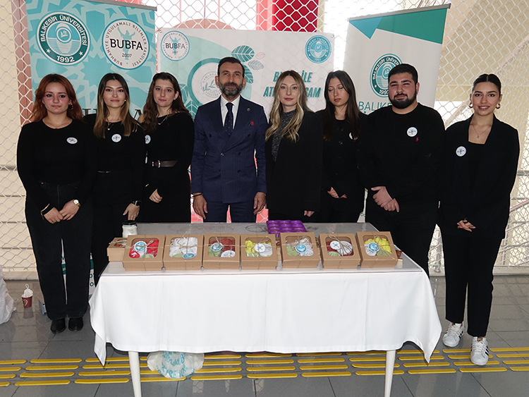 Balıkesir Üniversitesi Öğrencileri Atık Zeytinyağından Sabun Üretti3