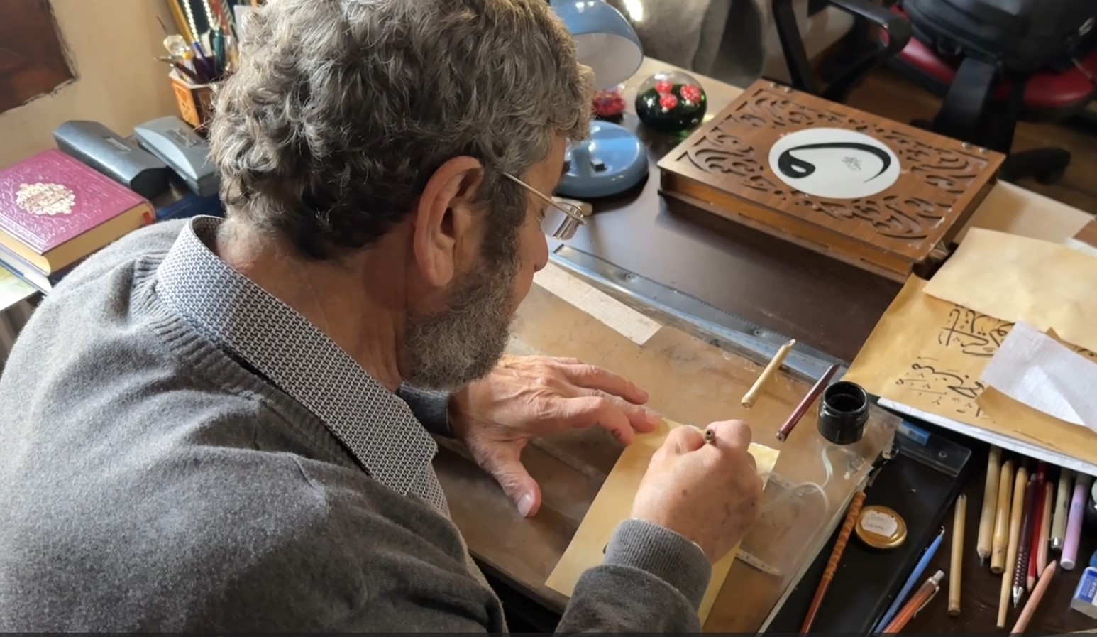 Eskişehir’de Emeklilikten Sonra Hat Sanatında Ustalaştı