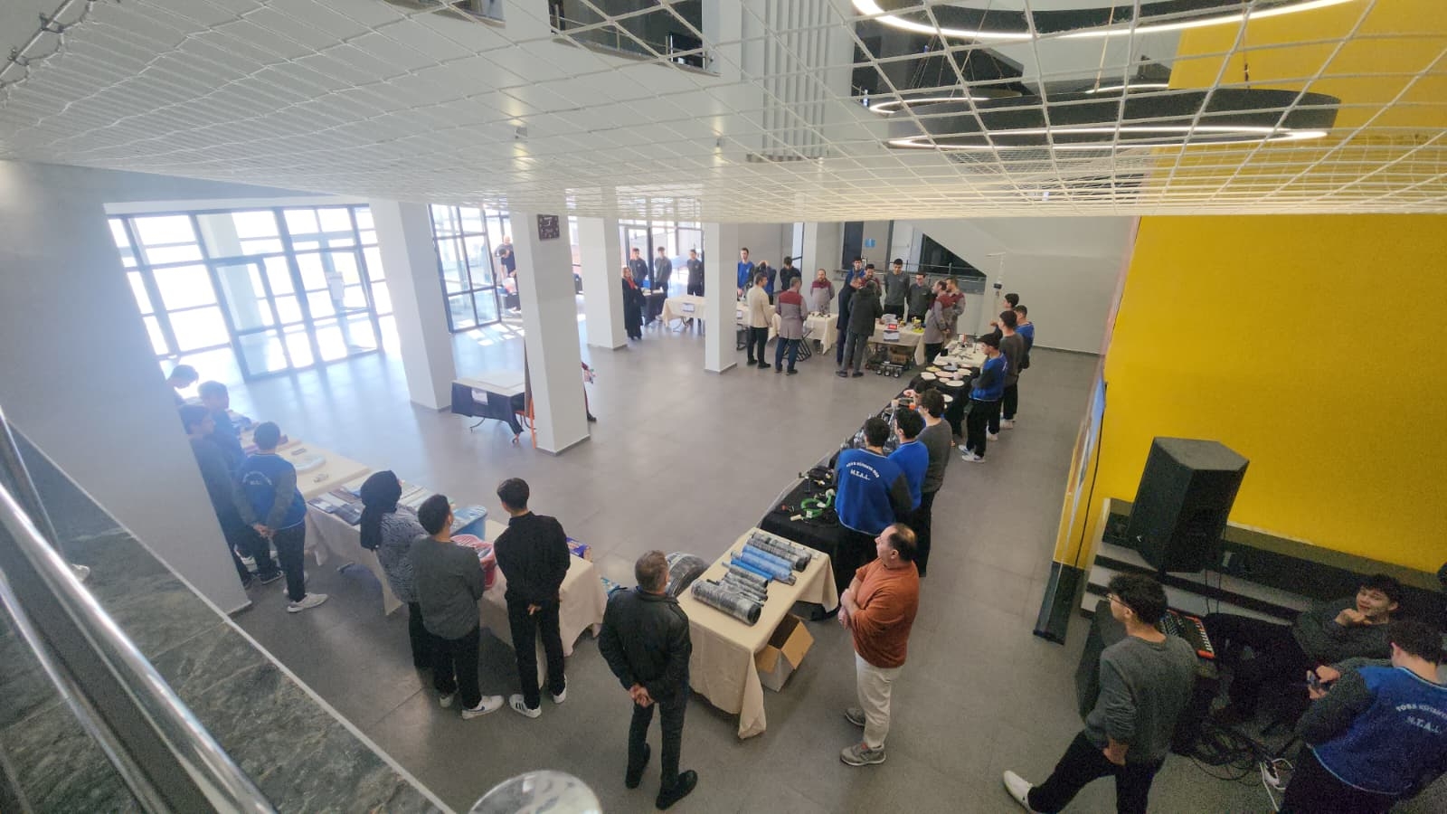 İl Millî Eğitim Müdürümüz Mustafa Yilmaz, Yerli Malı Haftası Kapsamında Düzenlenen Sergiyi Ziyaret Etti3