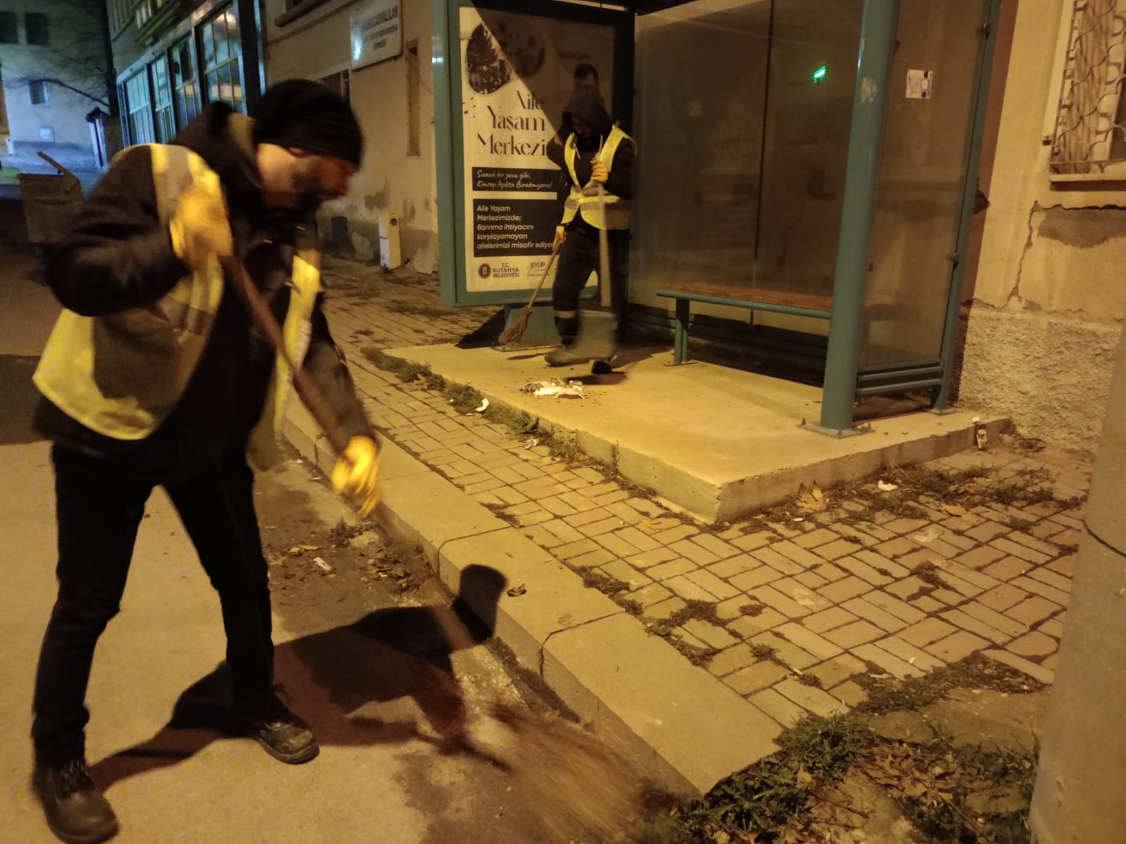 İstiklal Mahallesi'nde Temizlik Çalışmaları Yapıldı (3)