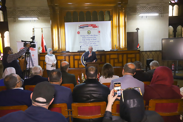 Kahire’de Türk Ve Mısır Hattatlarından Ortak Hüsnühat Sergisi2