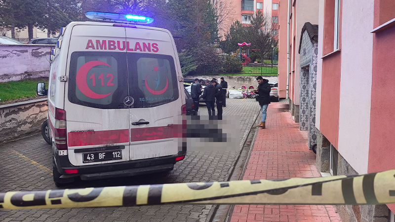Kütahya Da 10.Kattan Düşen Kişi Hayatını Kaybetti (3)