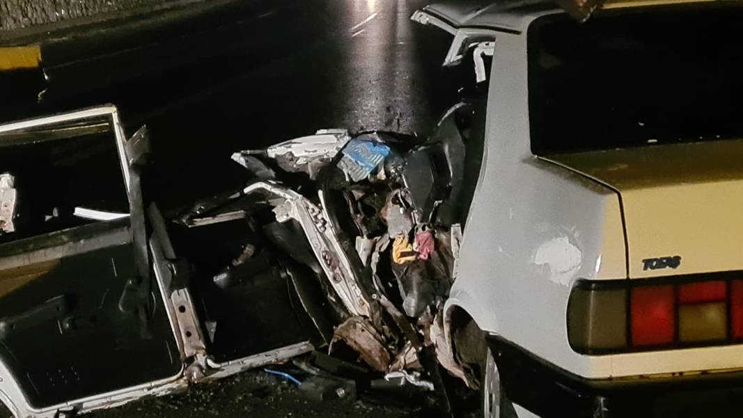 Kütahya Da Iki Otmobil Çarpıştı Emet (3)