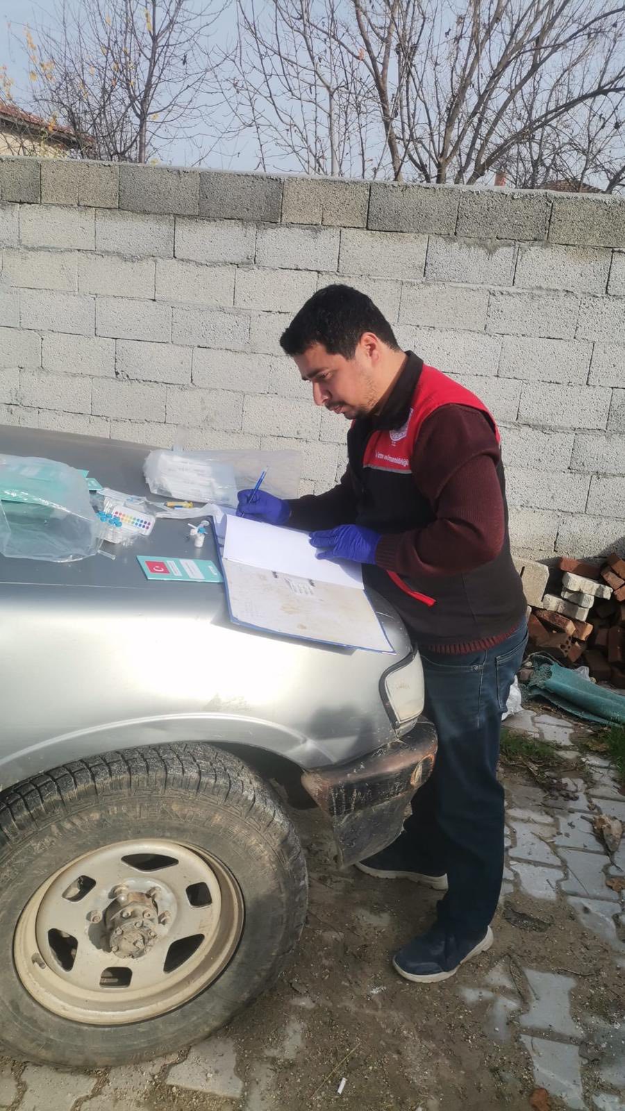 Kütahya Emet’te Kedi Ve Köpeklere Mikroçip Ve Kuduz Aşısı1