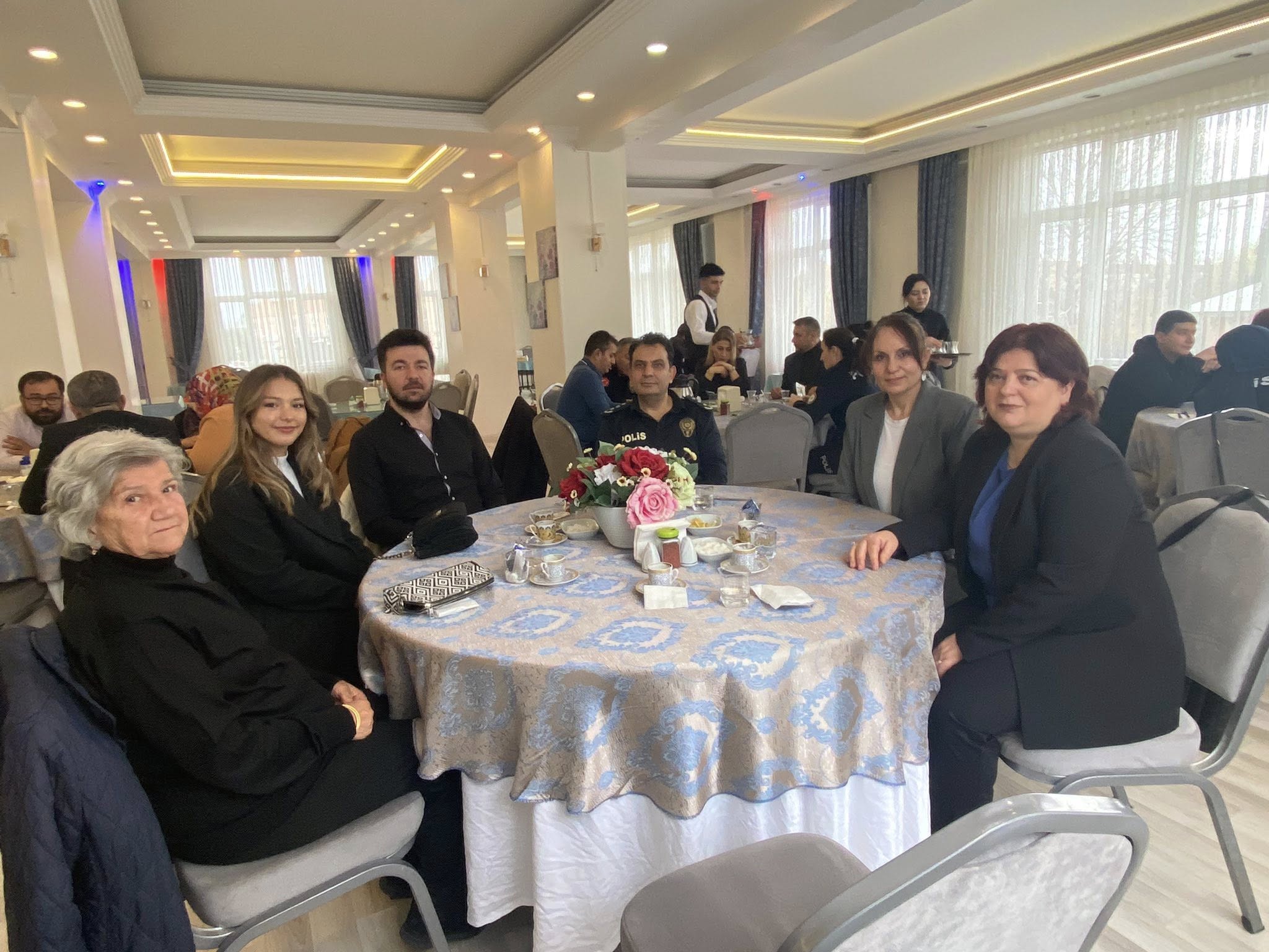 Kütahya Emniyeti, Şehit Ve Gazi Aileleriyle Buluştu3,-1