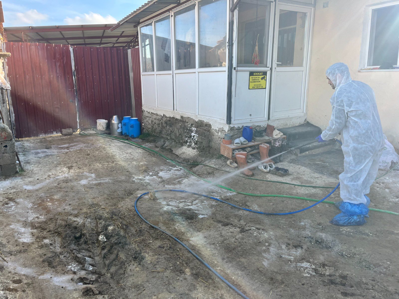 Kütahya Pazarlar’da Hastalıklara Karşı Dezenfeksiyon Yapıldı1,