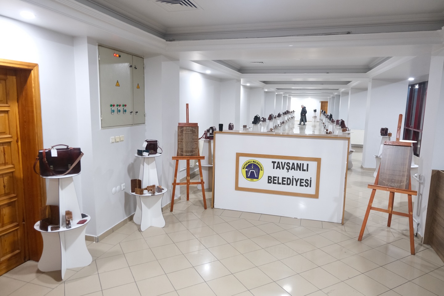 Kütahya Tavşanlı’da Deri Işleme Kursu Ilk Mezunlarını Verdi 4