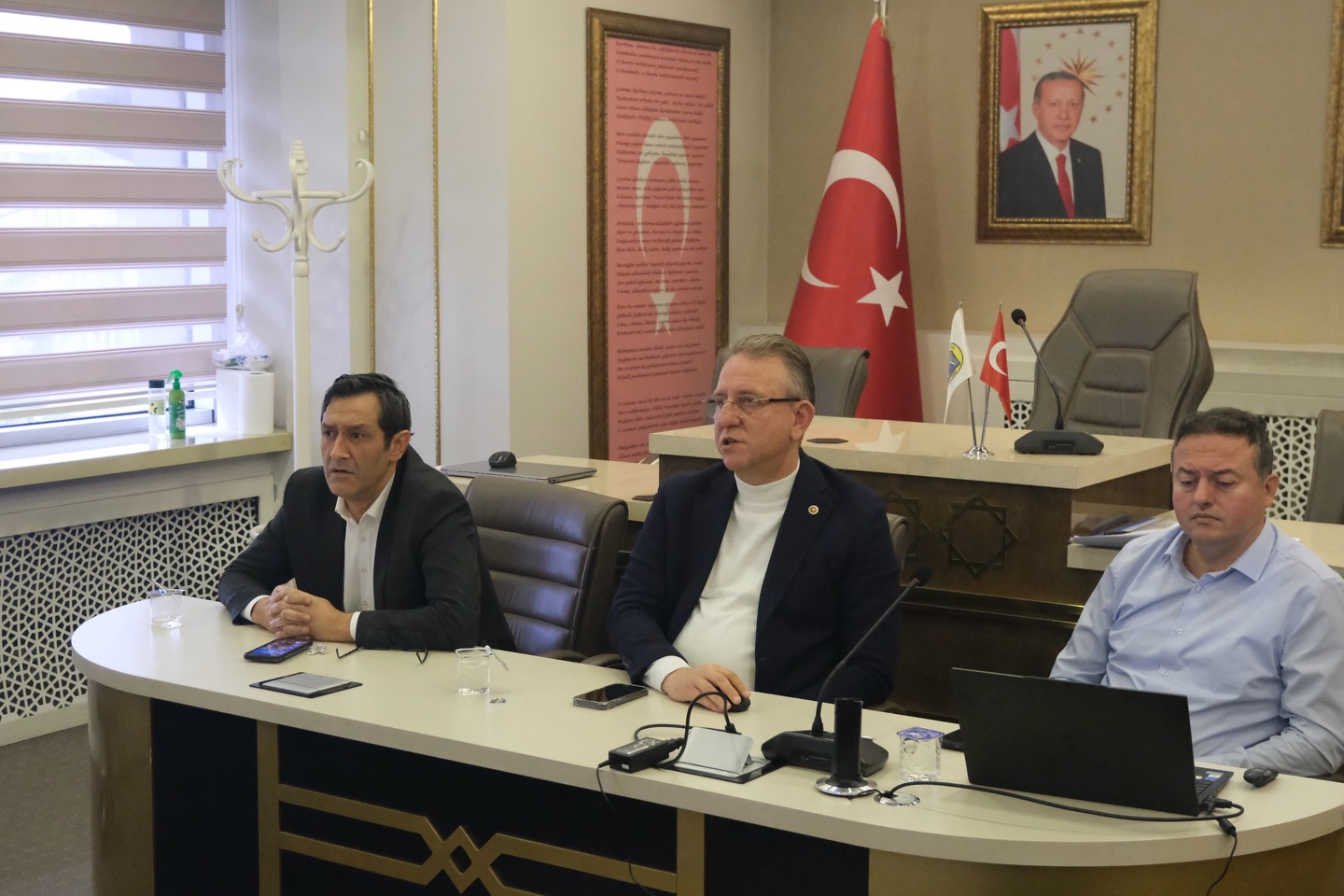 Kütahya Tavşanlı’da Galericiler Sitesi Toplantısı Yapıldı,