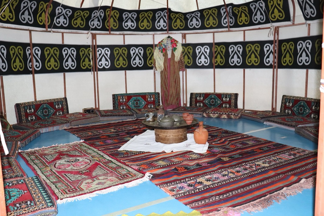 Kütahya Tavşanlıda Köklerden Geleceğe Sergisiyle Türk Kültürü Tanıtıldı 2