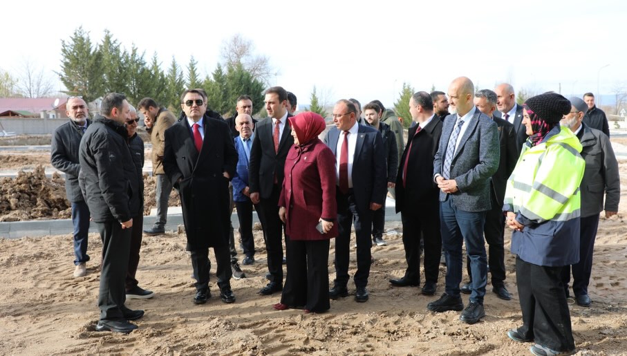 Kütahya Valisi Çavdarhisar Devlet Hastanesini Ziyaret Etti4