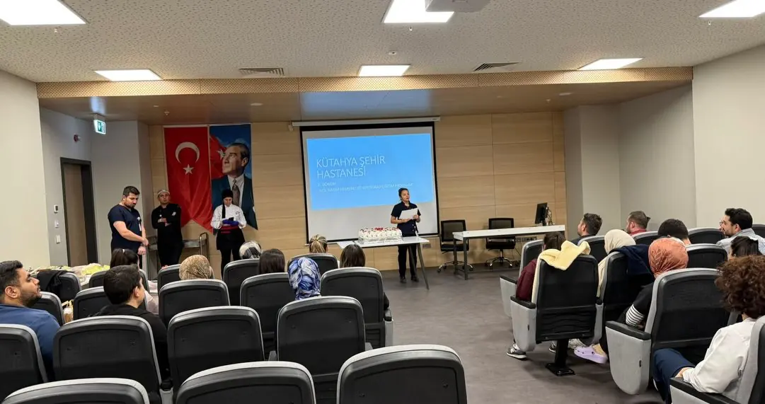 Kütahya’da Acil Bakım Hemşireleri Sertifikalarını Aldı 2