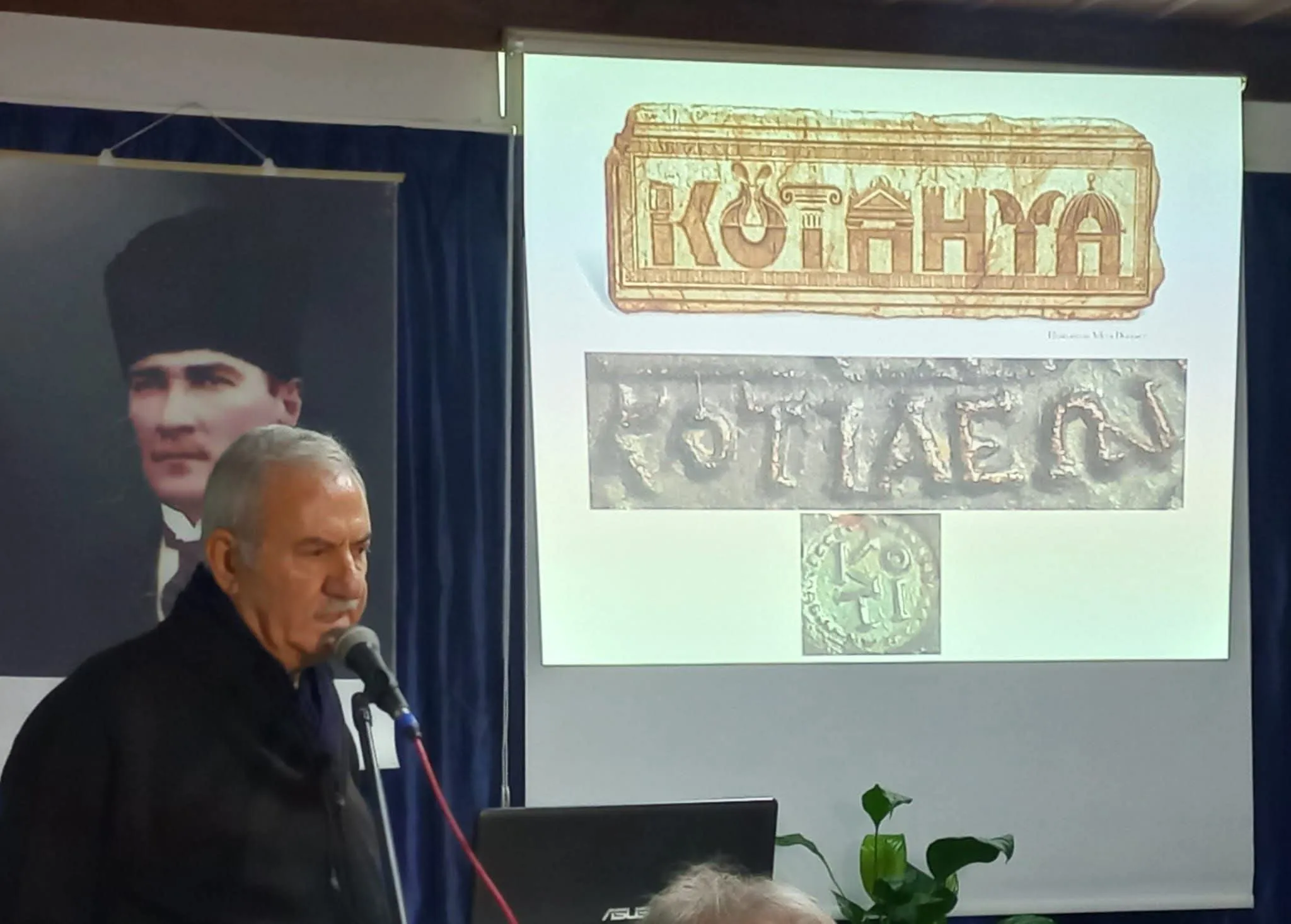 Kütahya’da Antik Dönem Mezar Stelleri Konuşuldu