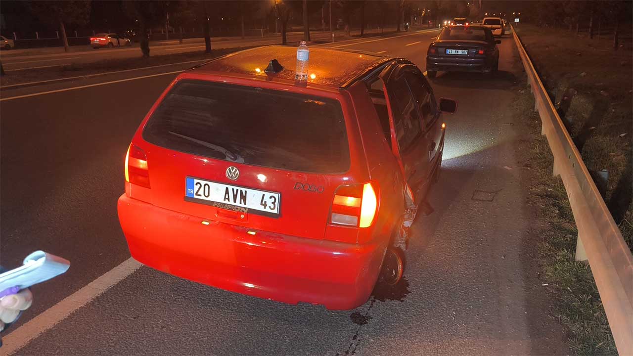 Kütahya'da Aşırı Hız Kazaya Neden Oldu, 1 Yaralı5