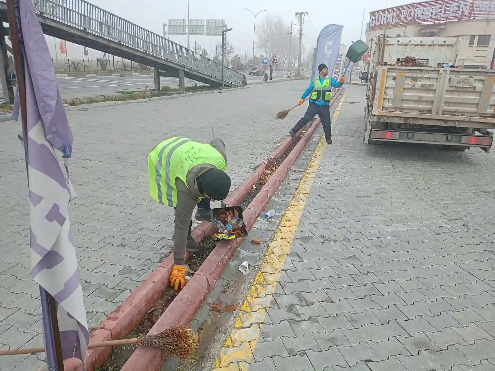 Kütahya’da Çiniciler Çarşısı’nda Temizlik Yapıldı 2