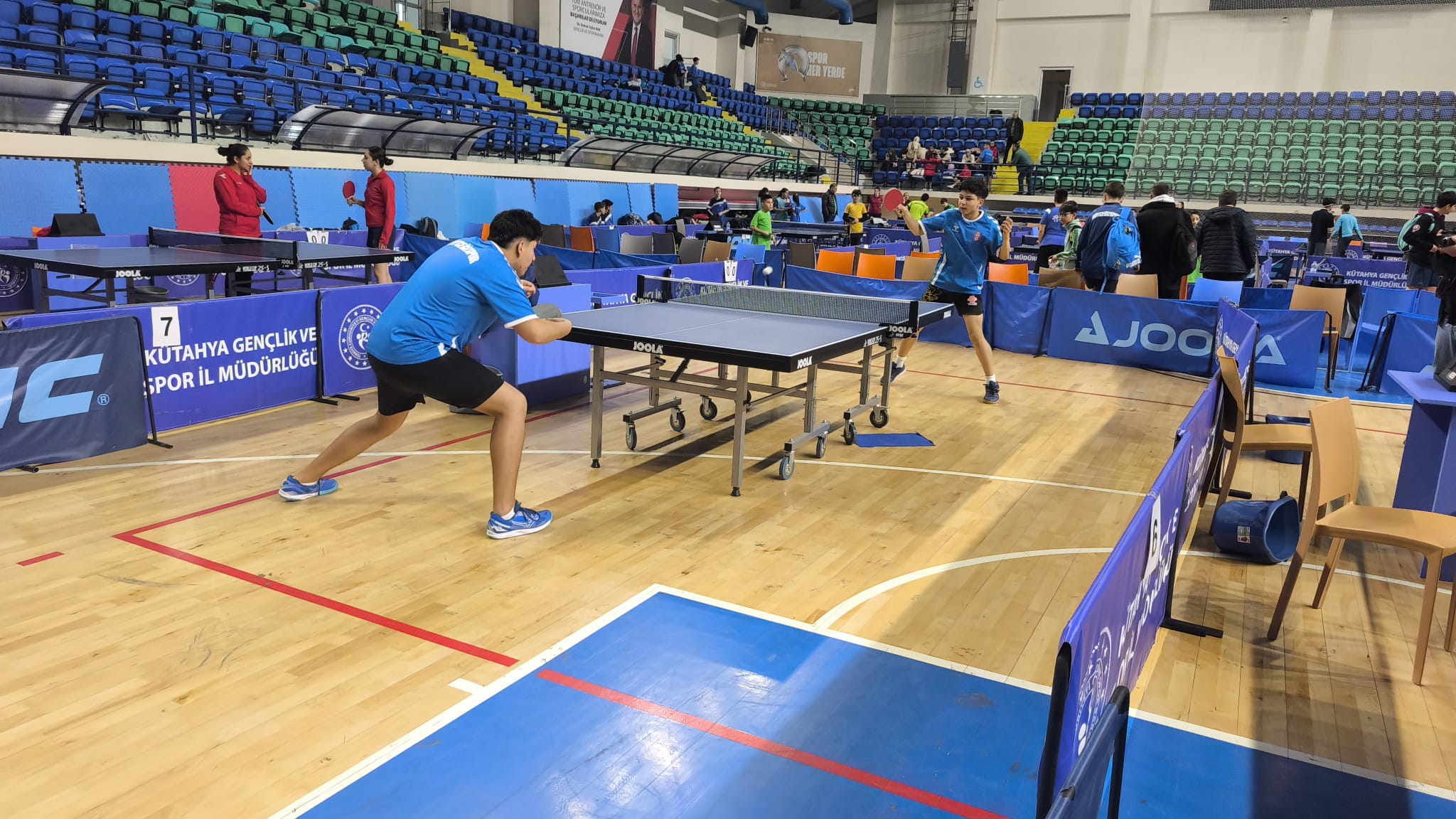 Kütahya’da Masa Tenisi Bölge Yarışmaları Heyecanı Başladı (4)