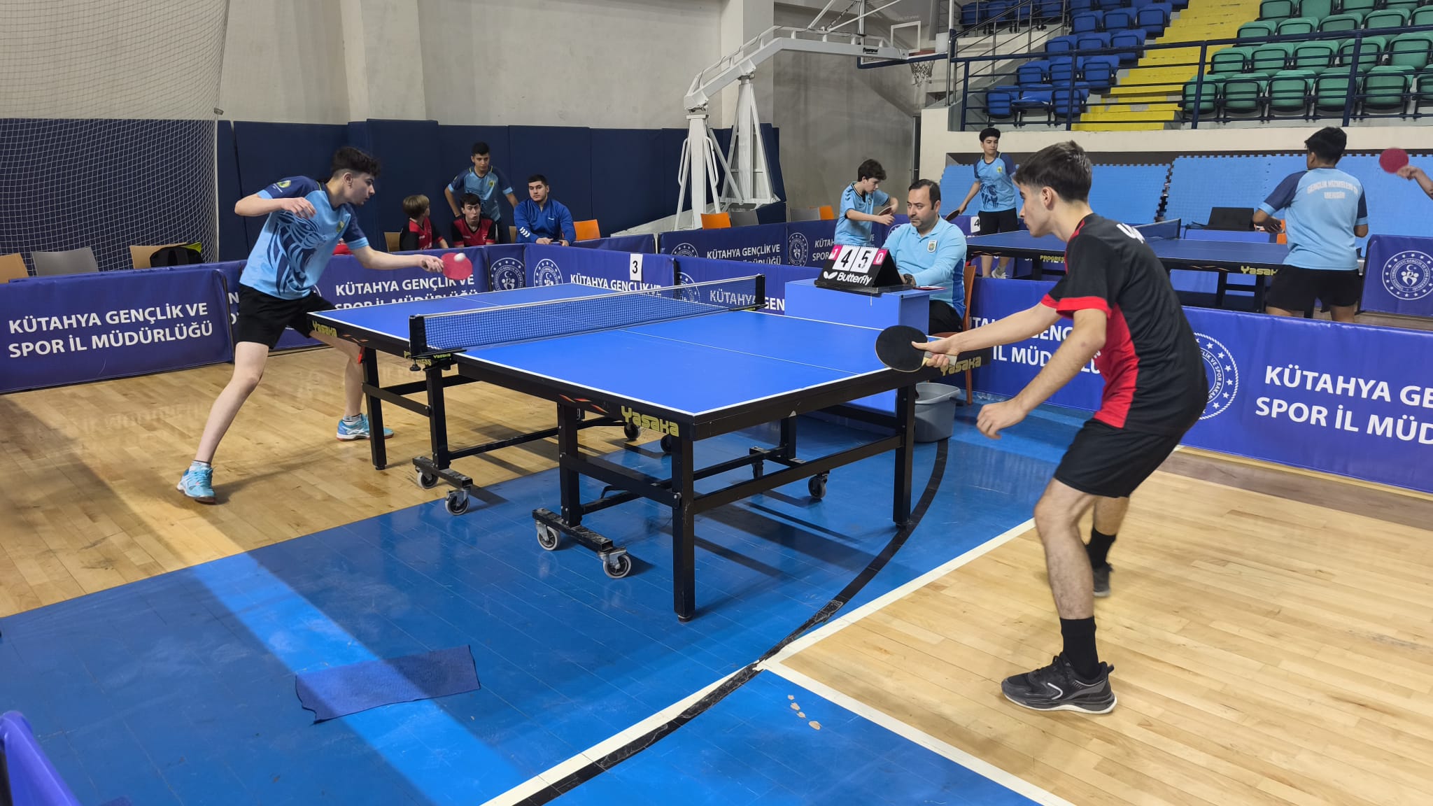 Kütahya’da Masa Tenisi Bölge Yarışmaları Heyecanı Başladı (5)