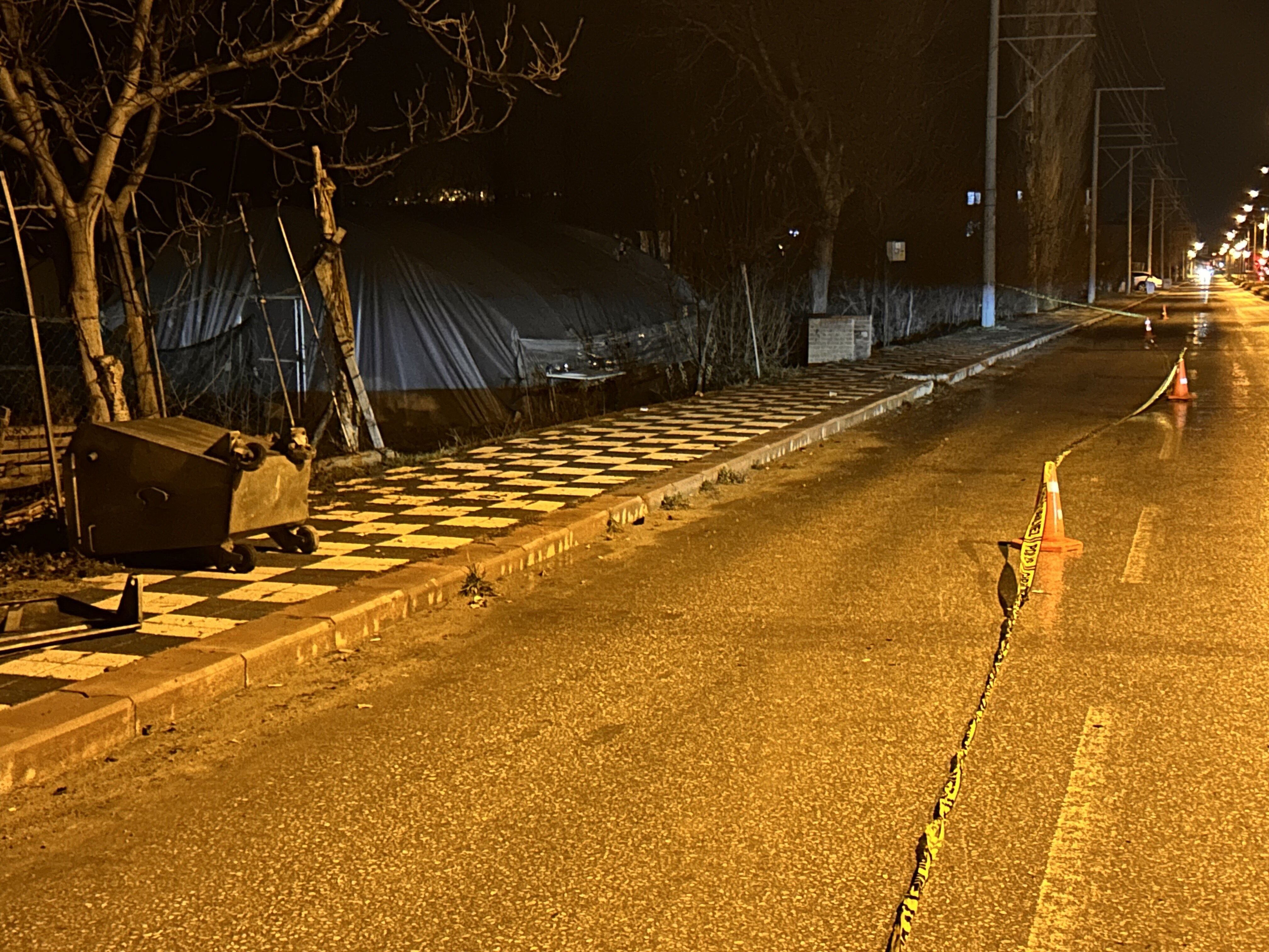 Kütahya'da Motosiklet Çöp Konteynerine Çarptı (4)