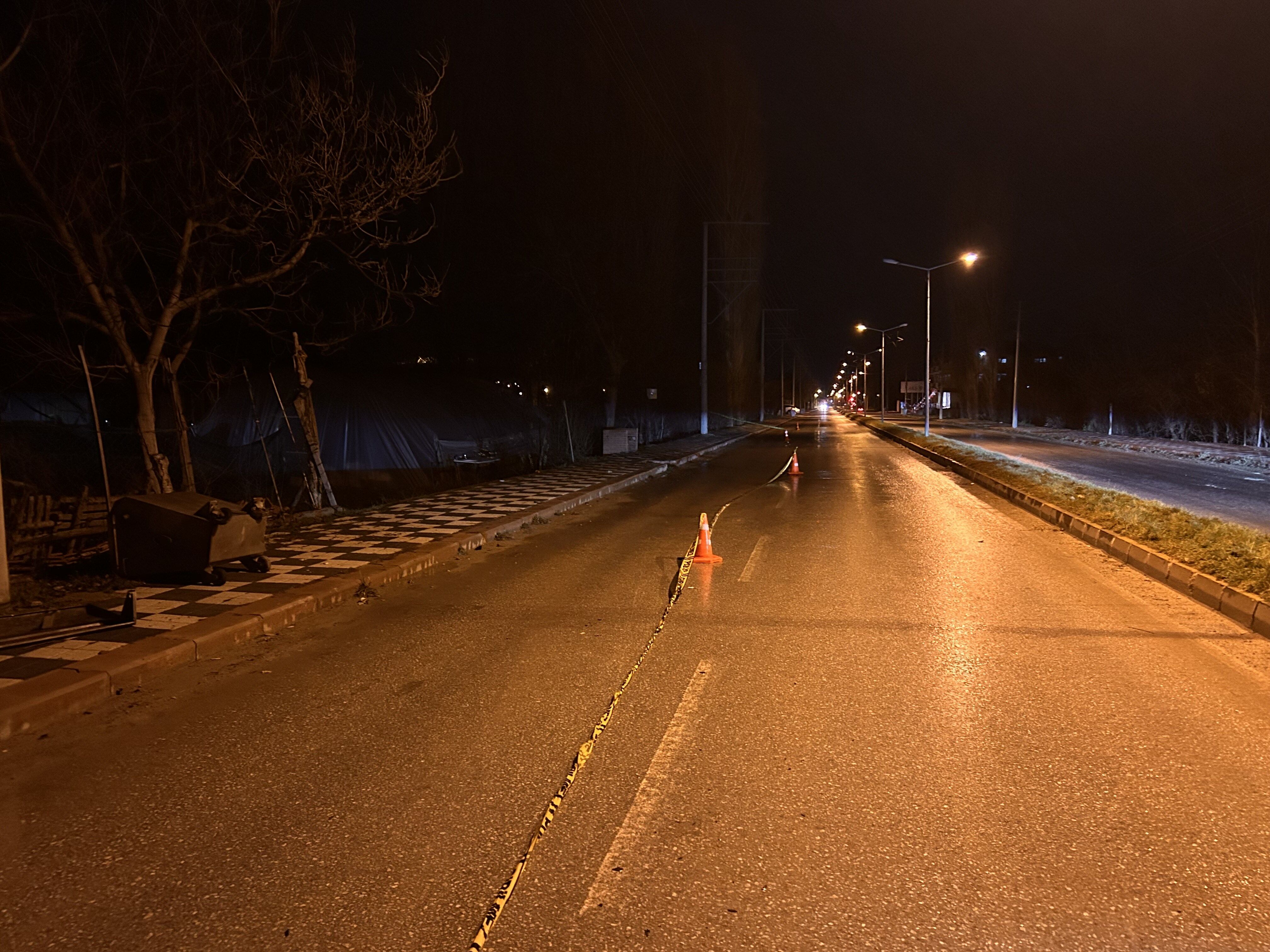 Kütahya'da Motosiklet Çöp Konteynerine Çarptı (5)