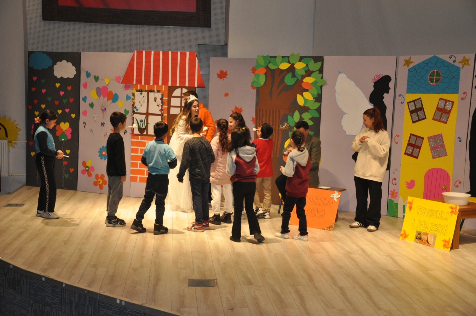 Kütahya’da Öğrenciler Tiyatro Ile Bağımlılığa Dikkat Çekti (2)