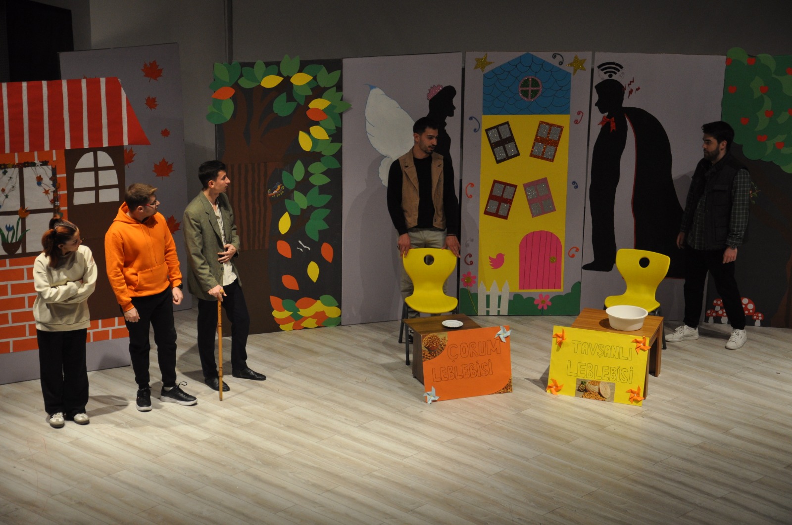 Kütahya’da Öğrenciler Tiyatro Ile Bağımlılığa Dikkat Çekti (3)