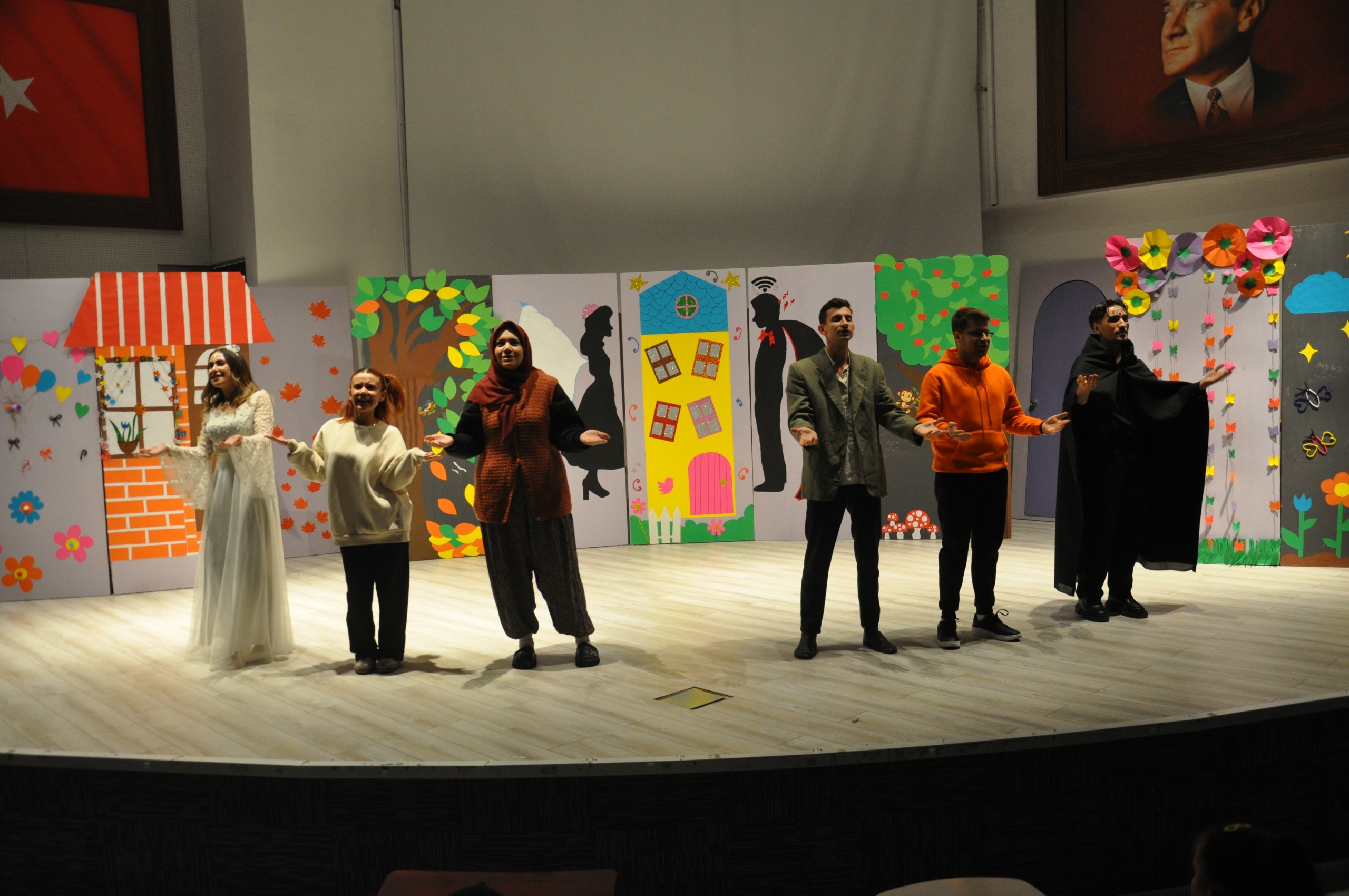 Kütahya’da Öğrenciler Tiyatro Ile Bağımlılığa Dikkat Çekti (5)