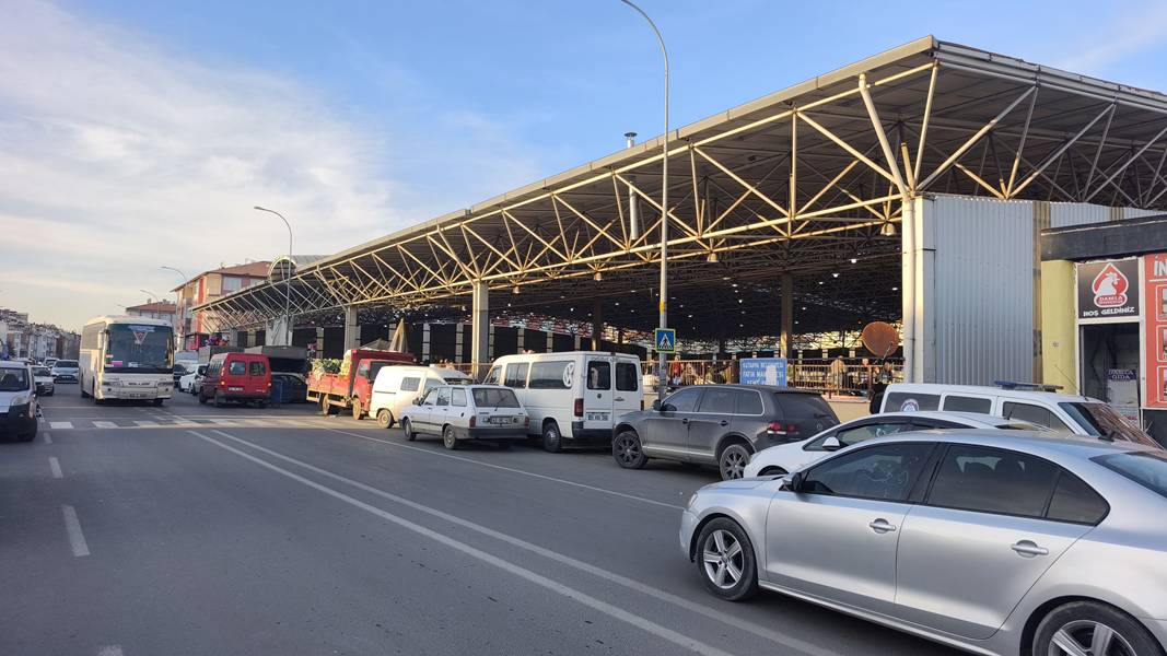 Kütahya’da Perşembe Pazarı Ile Ilgili Yeni Gelişme 00