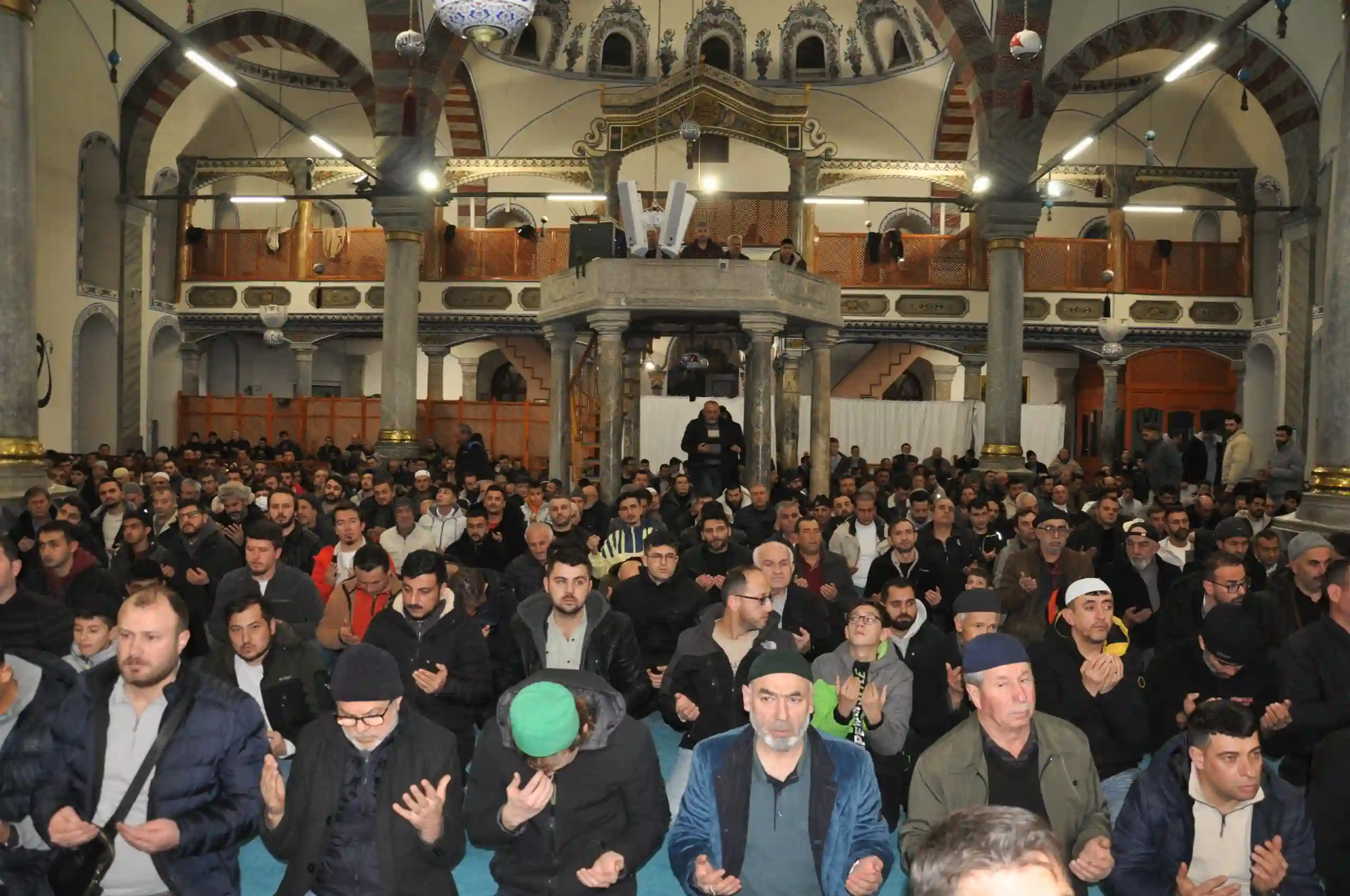 Kütahya’da Regaip Kandili Dualarla Idrak Edildi