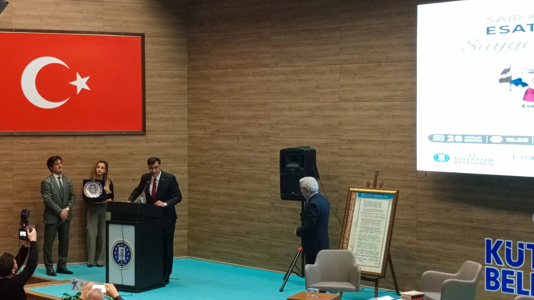 Kütahya’da Şair Ve Yazar Esat Anık’a Saygı Gecesi 2