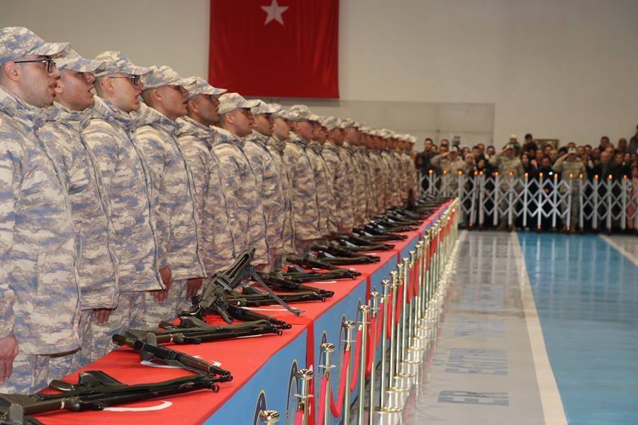 Kütahya’da Sözleşmeli Erler Eğitimlerini Tamamladı, Yemin Etti (3)