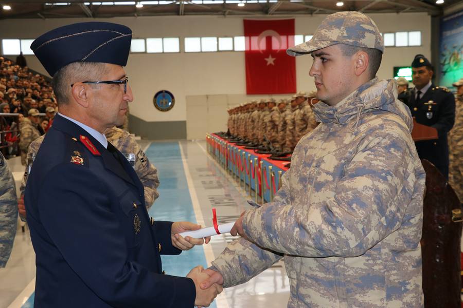 Kütahya’da Sözleşmeli Erler Eğitimlerini Tamamladı, Yemin Etti (6)