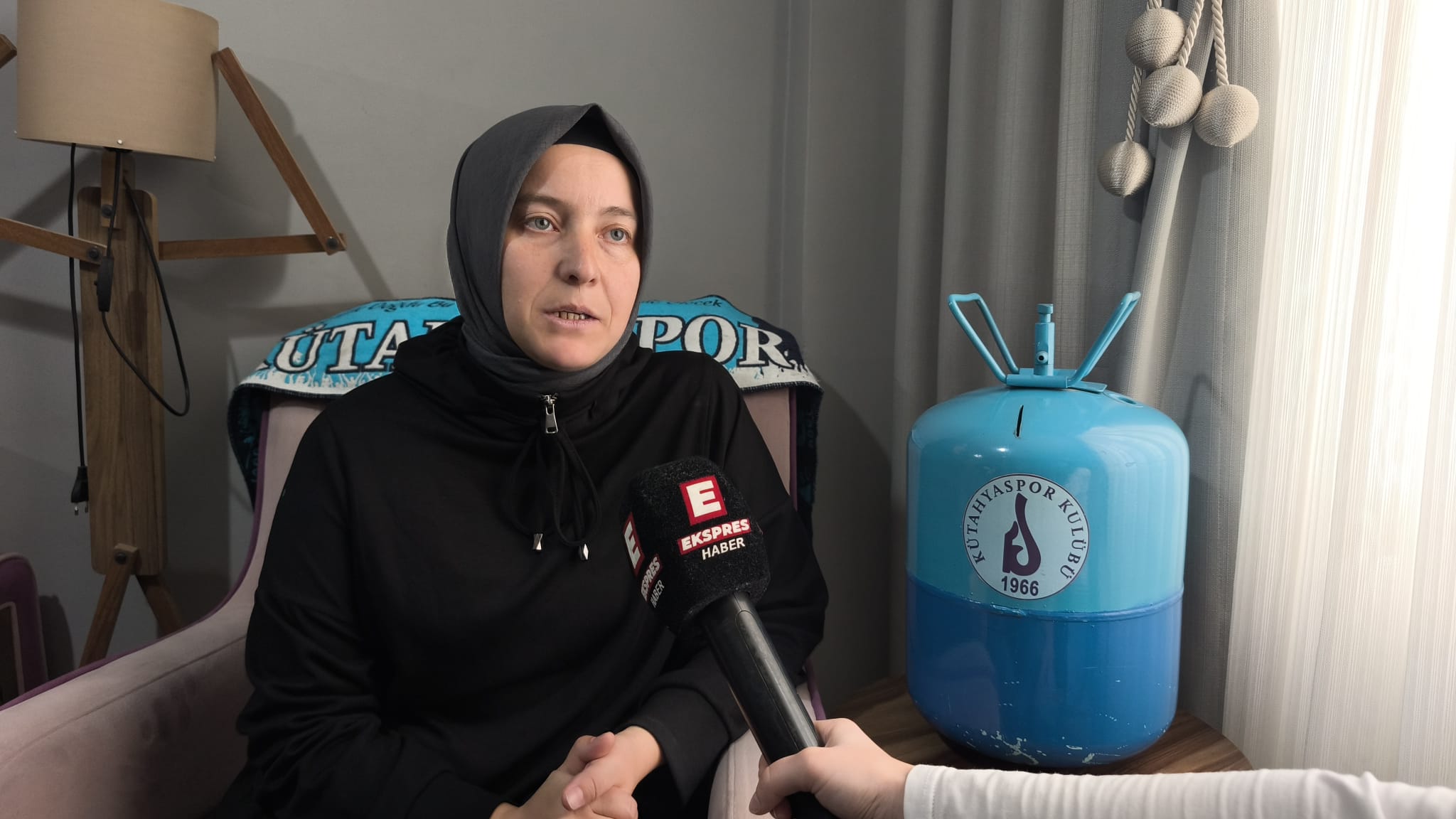 Kütahya’da Umre Parasını Bağışlayan Kadına Müjdeli Haber (1)