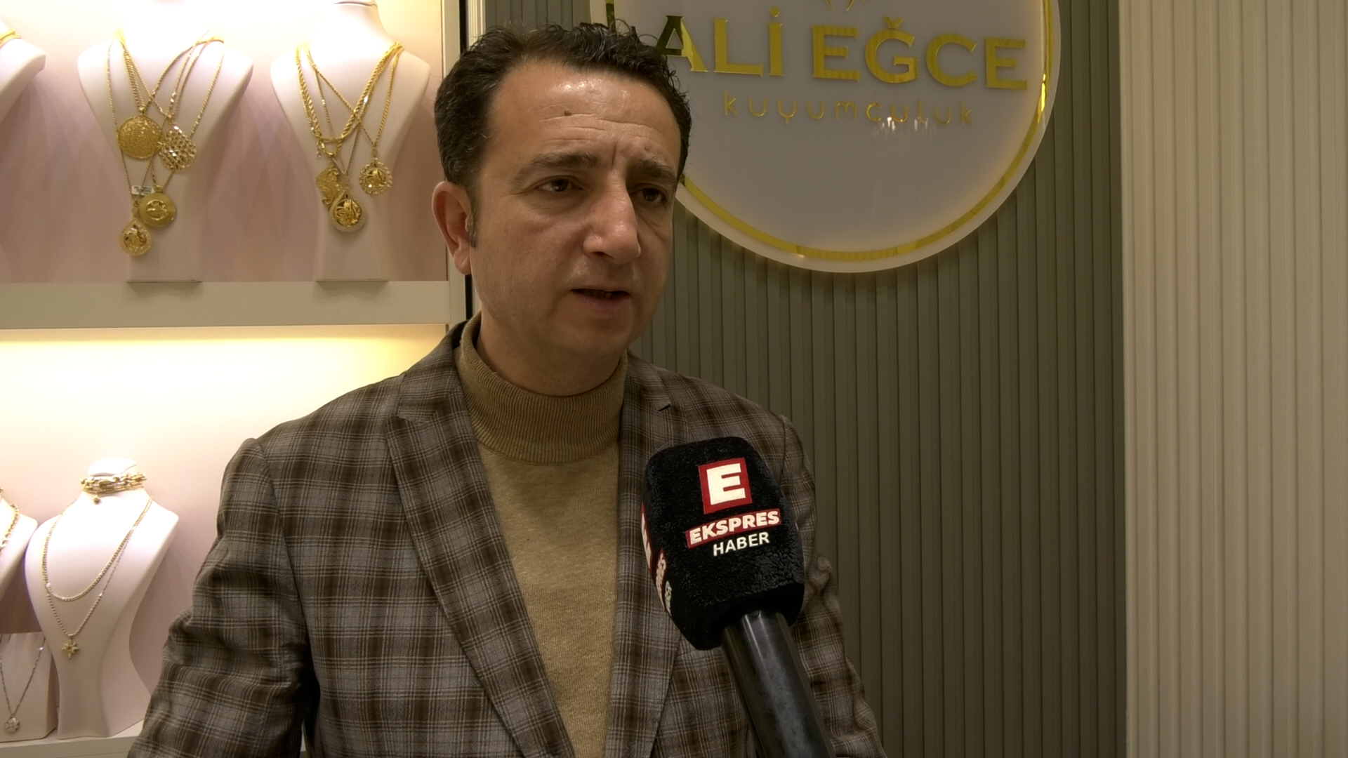 Kütahya’da Yılın Son Gününde Altın Piyasası Hareketli (3)