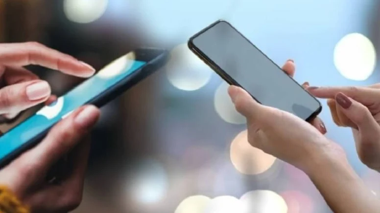 Liselerde De Cep Telefonunu Yasaklamaya Hazırlanıyor