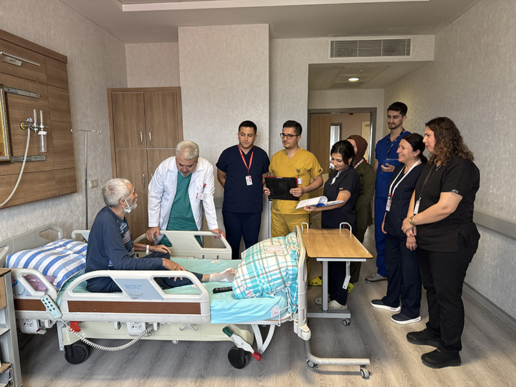 Şeker Hastasının Ayağı Tedaviyle Kurtarıldı1