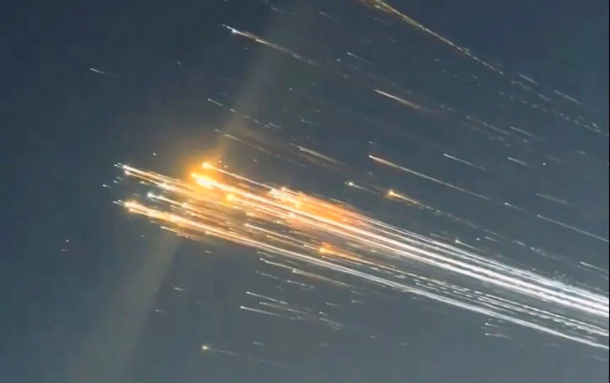 Spacex Yörüngedeki Starlink Uydusunda Patlama Yaşandı1