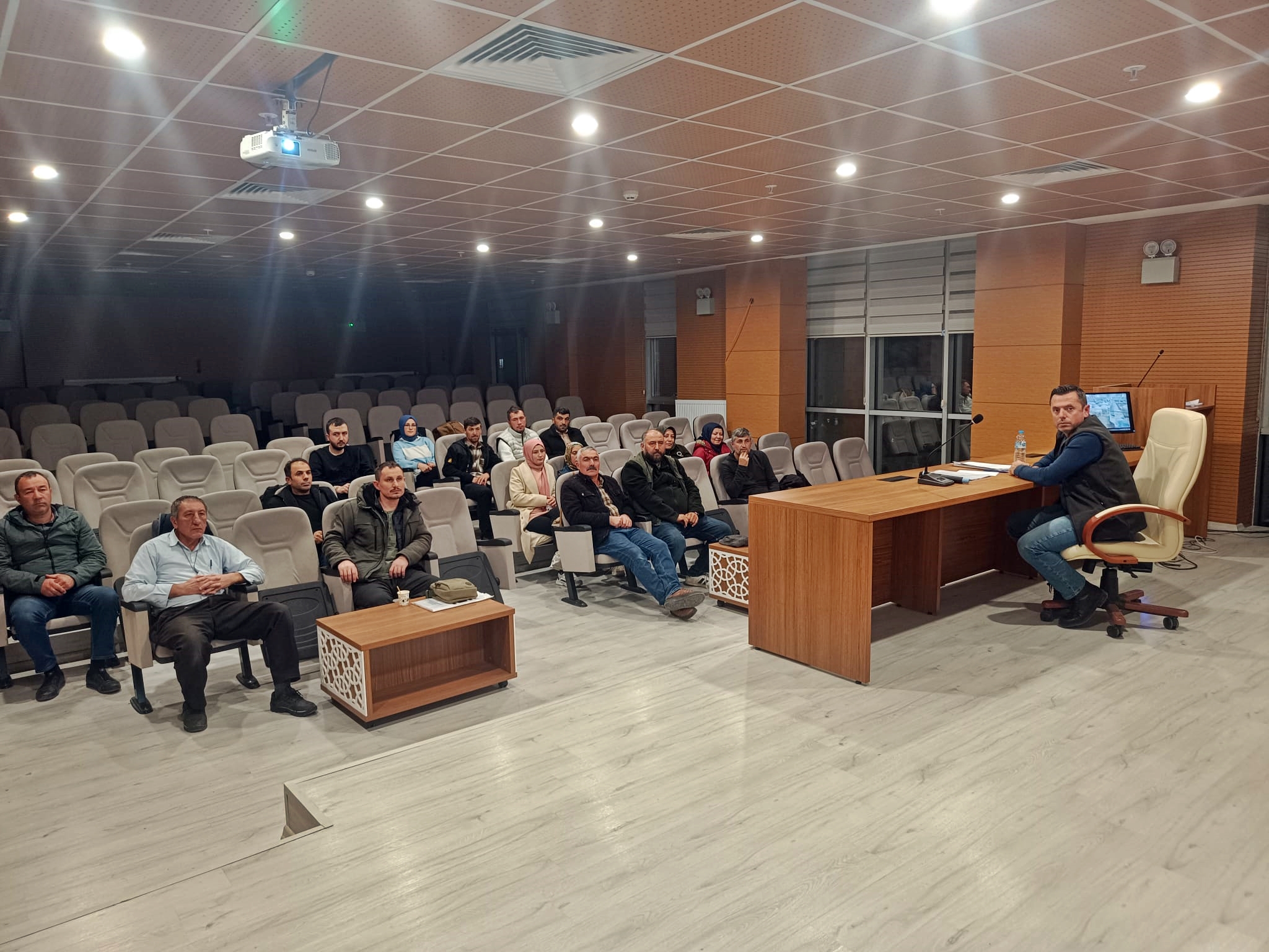 Sürü Yönetimi Elemanı Kursu Eğitimleri Başladı1