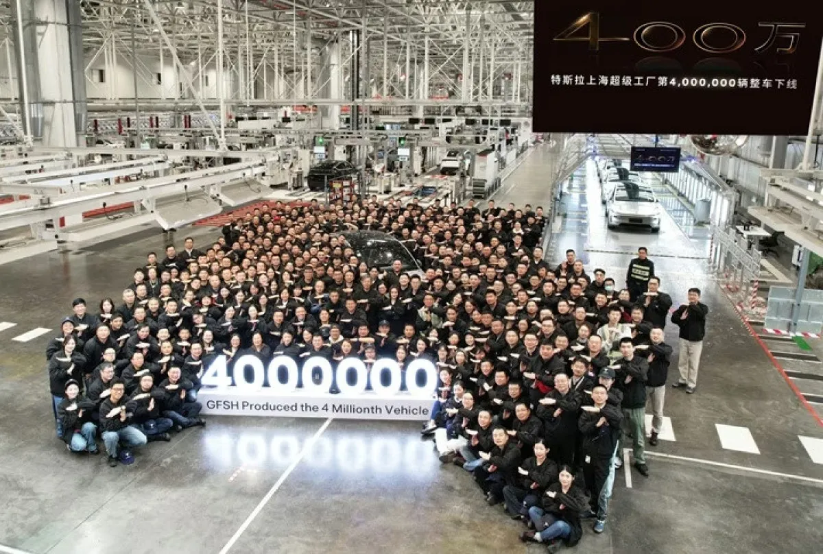 Tesla Çin'de 4 Milyonuncu Aracını Üretti