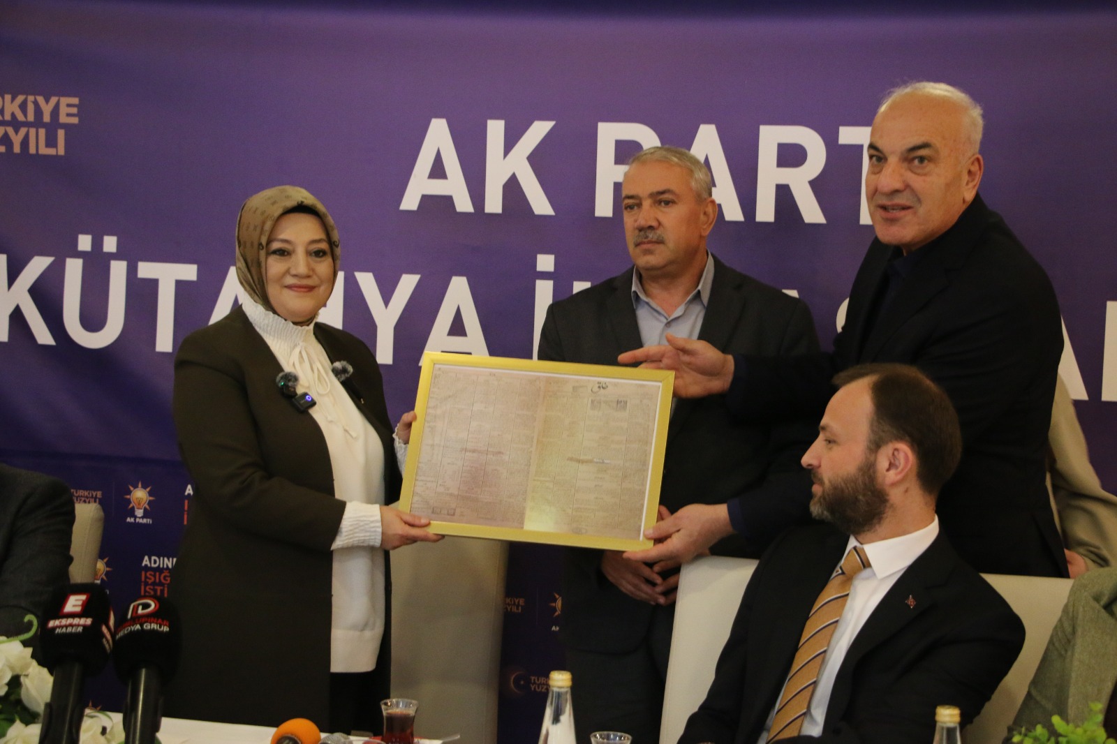 AK Parti Kütahya, basın mensuplarıyla buluştu-1