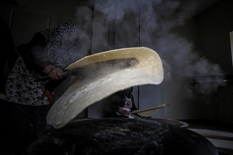 Bursalı Kadınlar Geleneksel Ürünleri Gelire Dönüştürdü