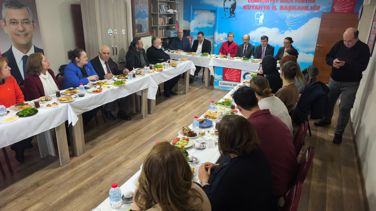 Chp Kütahya İl Başkanlığı, Gazetecilerle Kahvaltı Programında Buluştu (3)