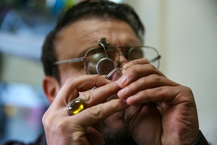 Depremlerde Kaybettiği Ailesinin Mesleğini Sürdürmeye Devam Ediyor (2)